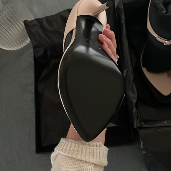 Pointed Toe Sandal - Picture 13 of 16